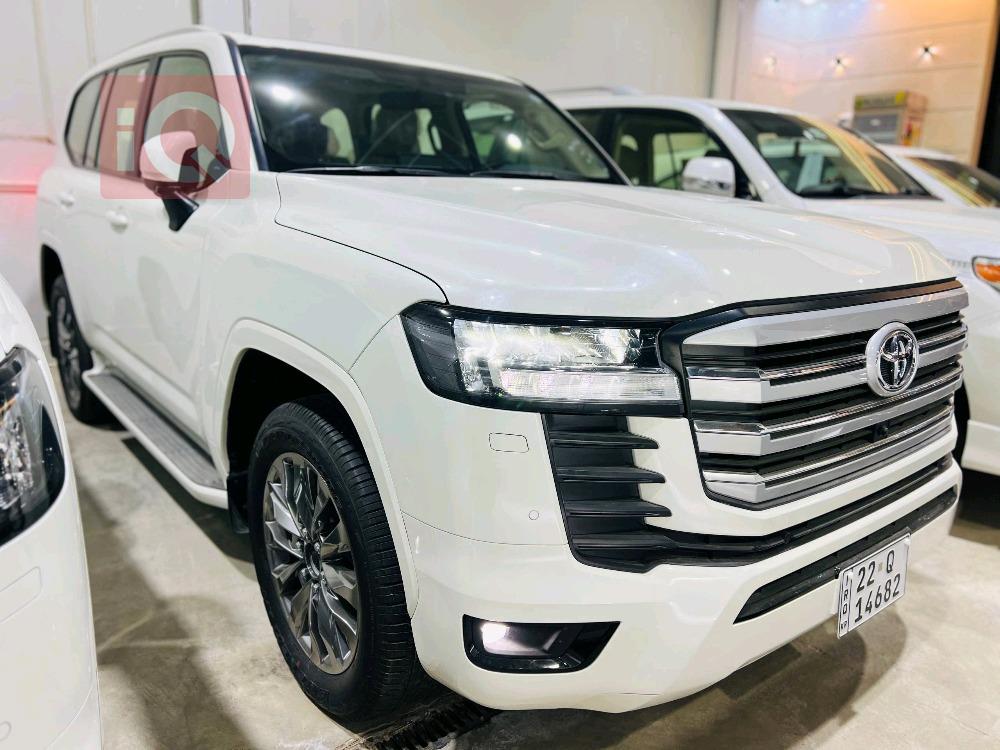 تويوتا لاندكروزر